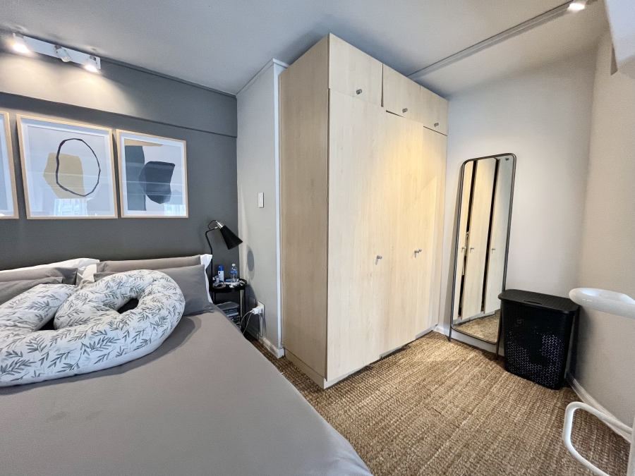 1 Bedroom Property for Sale in Cape Town City Centre Western Cape